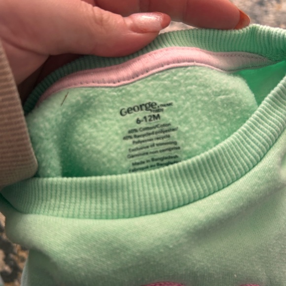 Set - Picture 3 of 3